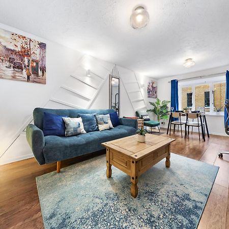 Quirky Canary 2Bed, Free Parking, Smart Tv & Games London Exterior foto